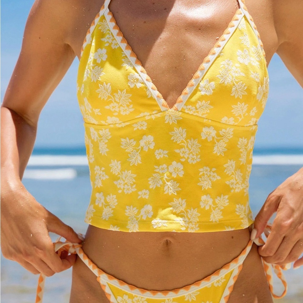 Sunny Floral Tankini Bikini Set - Picture 2 of 5